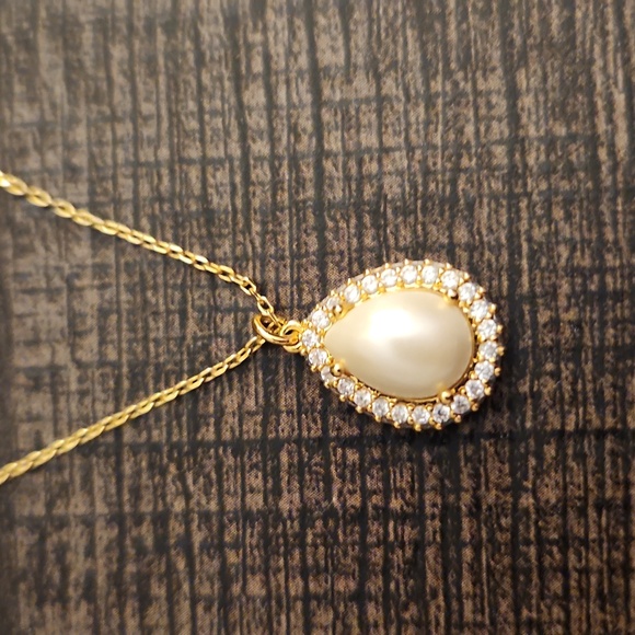 Kate Spade NEW Brilliant Statements Pavé Halo Pendant - Picture 2 of 4